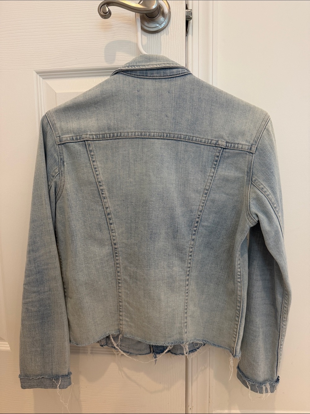 Unworn L'AGENCE Washed Light Blue Denim Jacket - Picture 2 of 6